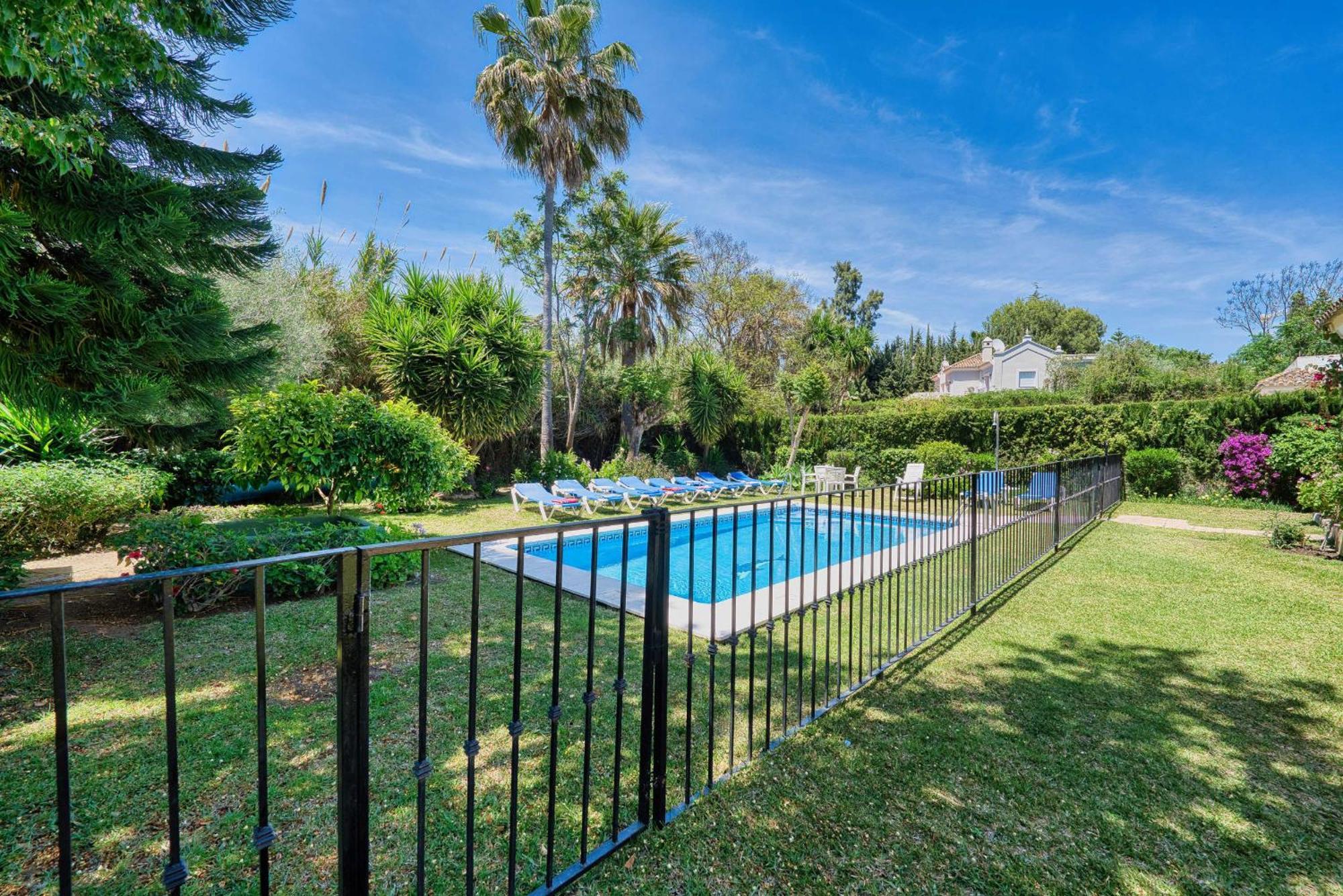 1106 Marbella Large Family Villa Estepona Exterior foto